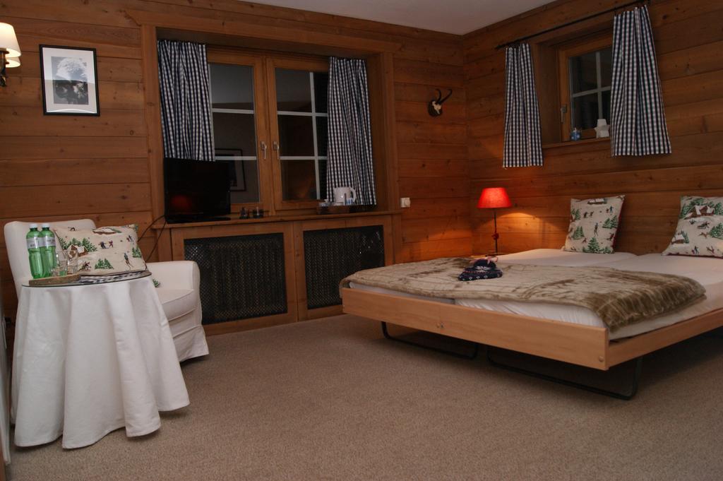Hotel Arturo Celerina/Schlarigna Bagian luar foto