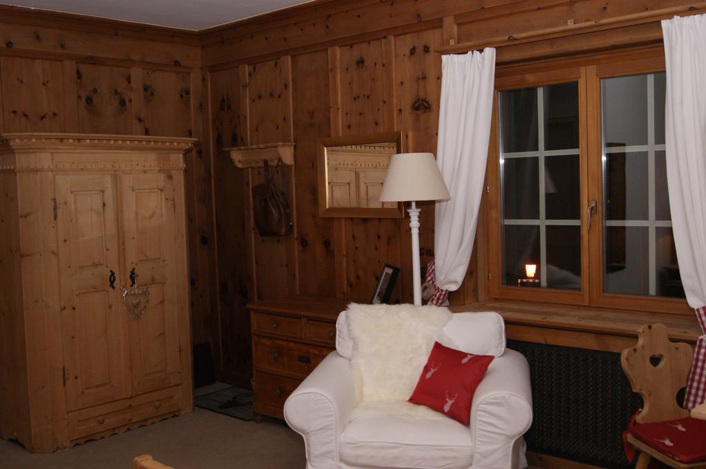 Hotel Arturo Celerina/Schlarigna Bagian luar foto